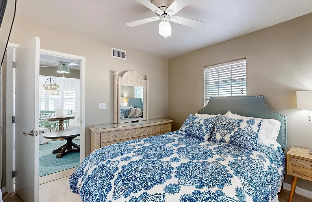 Key Lime Cottage-1
