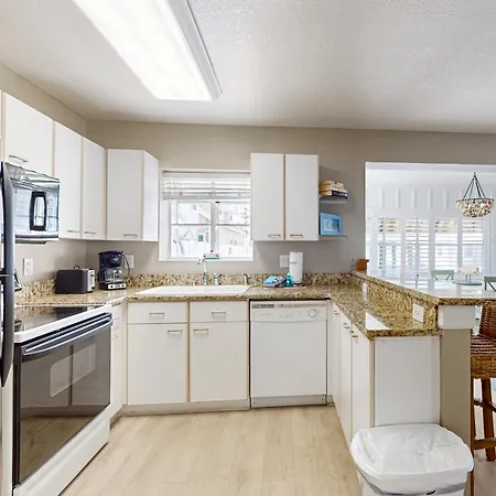 Key Lime Cottage-2